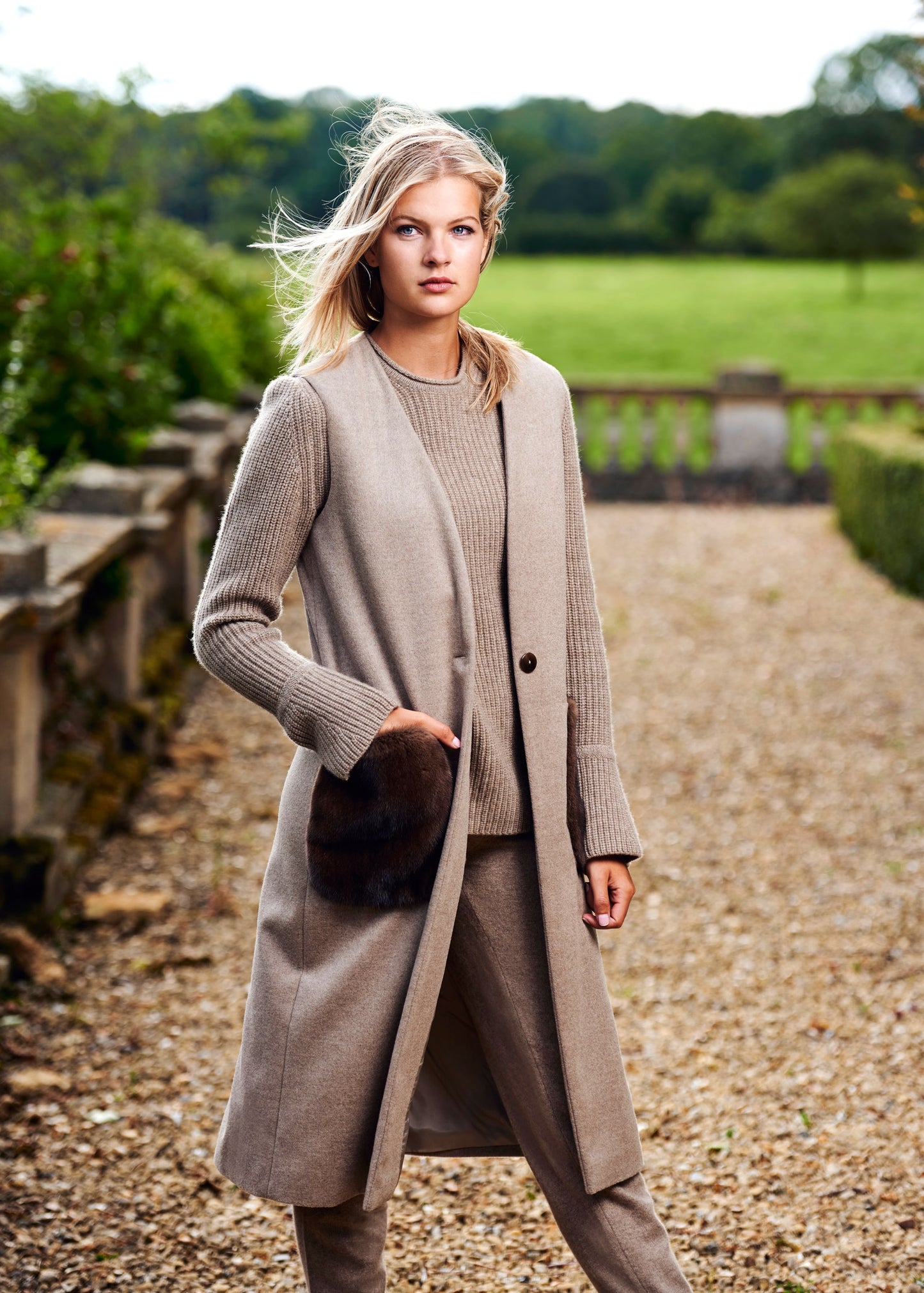 ELEGANT COAT