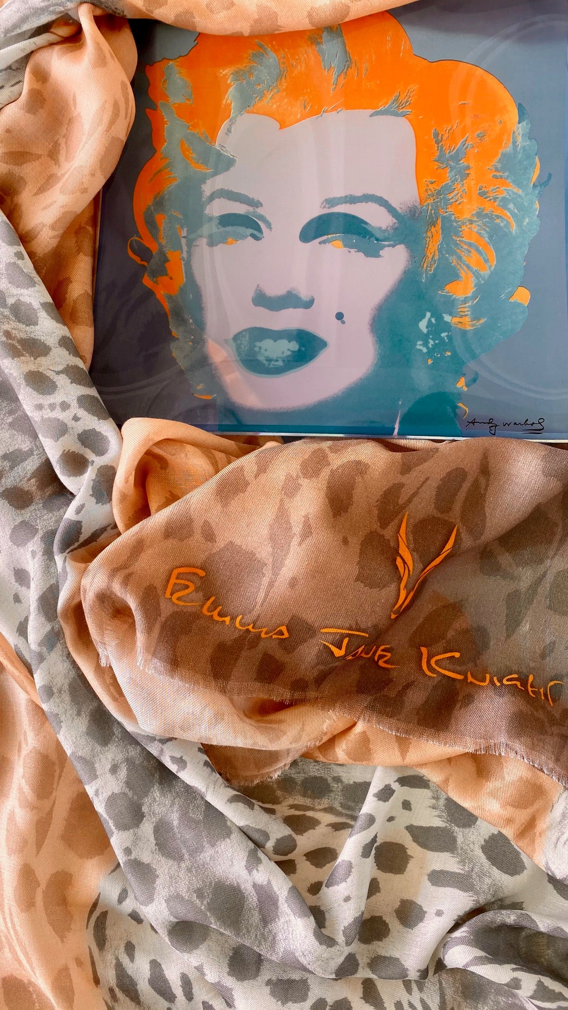 SCARF-SARONG LEOPARD YAWN: BURNT ORANGE