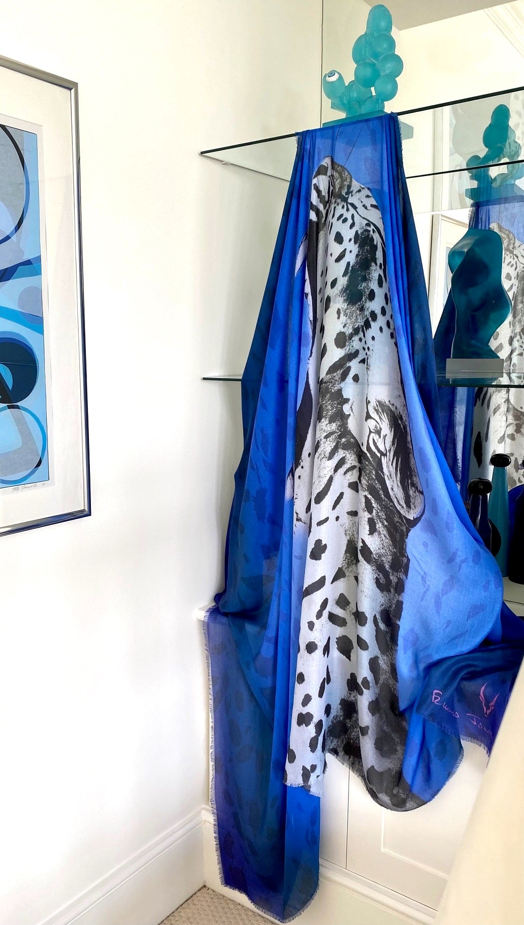 SCARF-SARONG LEOPARD YAWN: COBALT BLUE