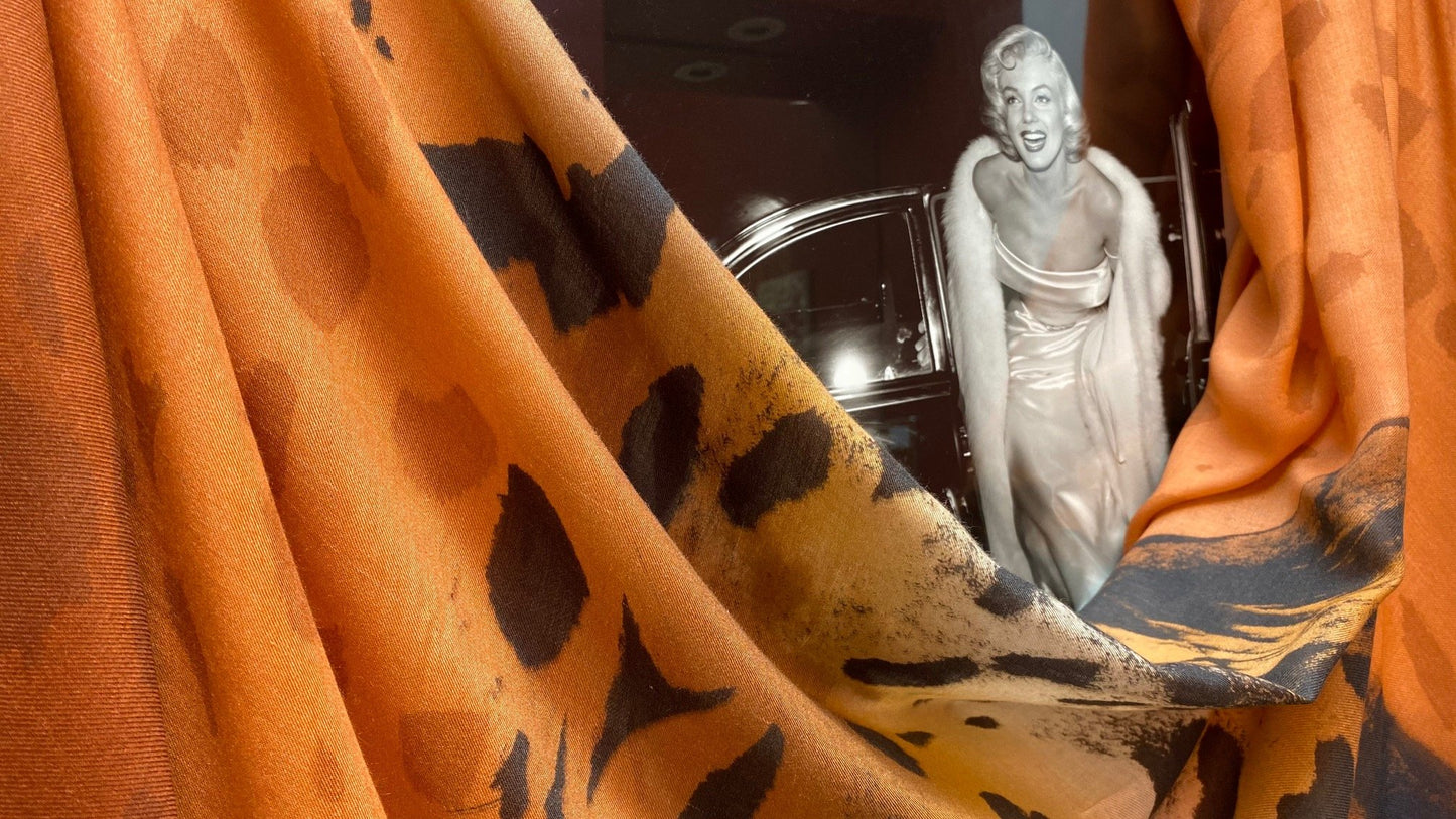 SCARF-SARONG LEOPARD YAWN: BURNT ORANGE