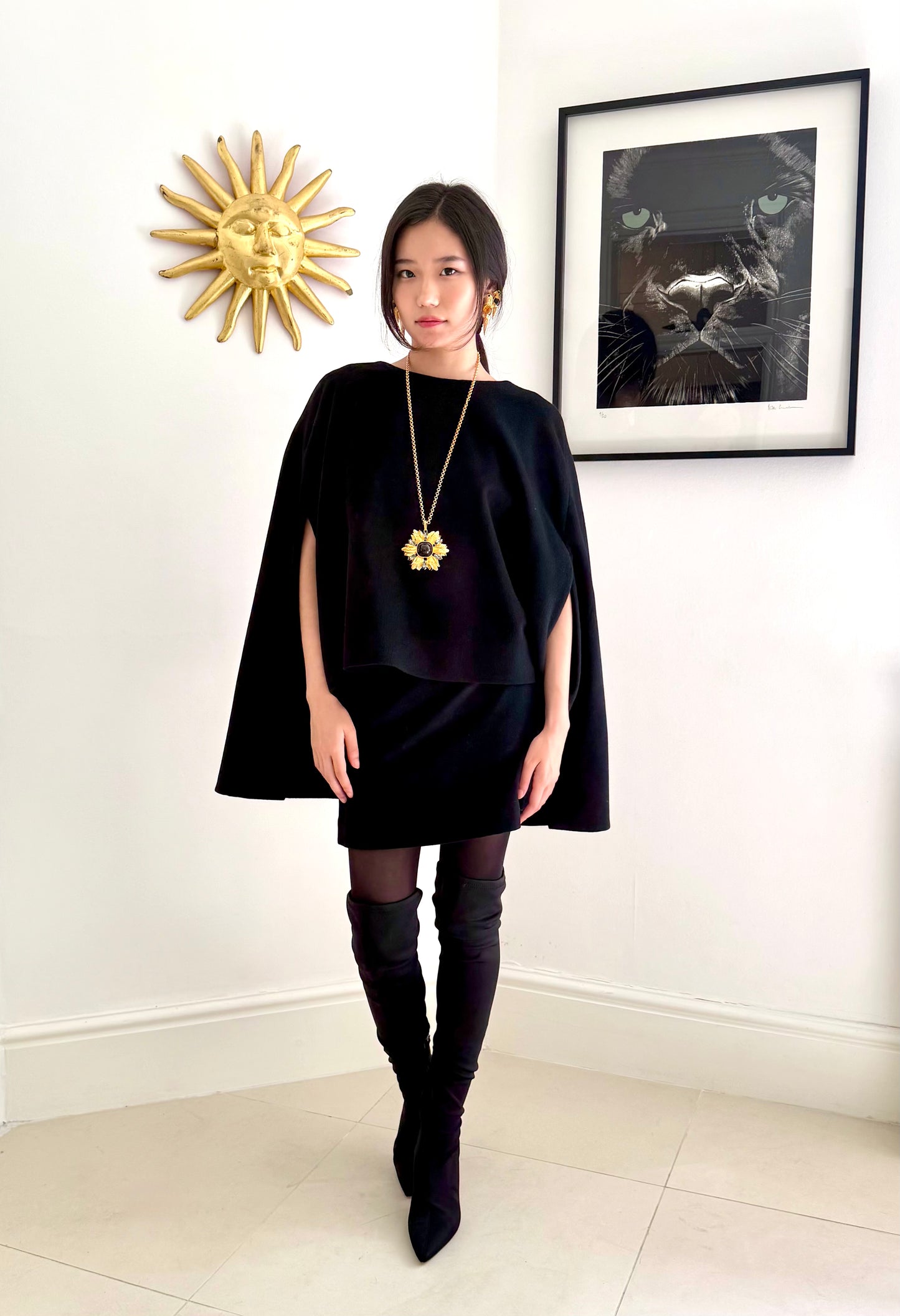 CASHMERE CAPE