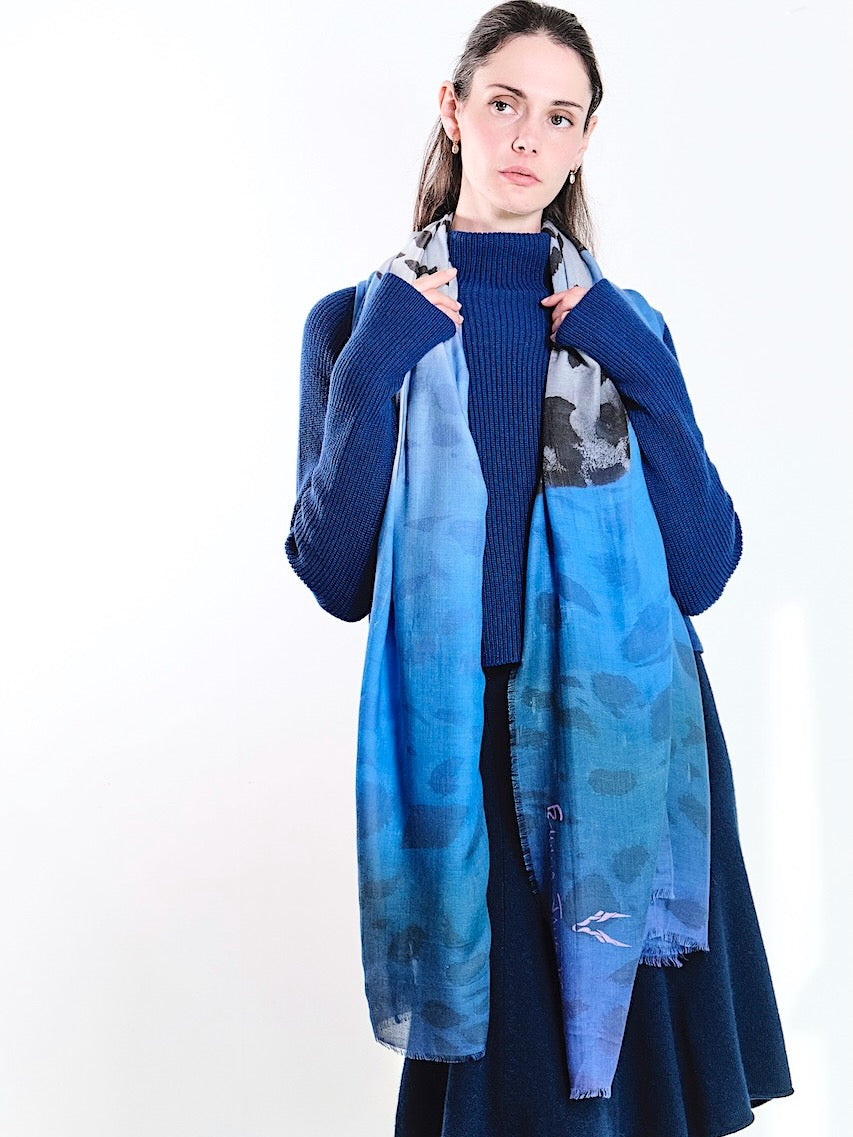 SCARF-SARONG LEOPARD YAWN: COBALT BLUE