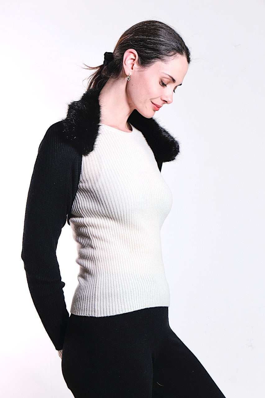 CASHMERE SHRUG