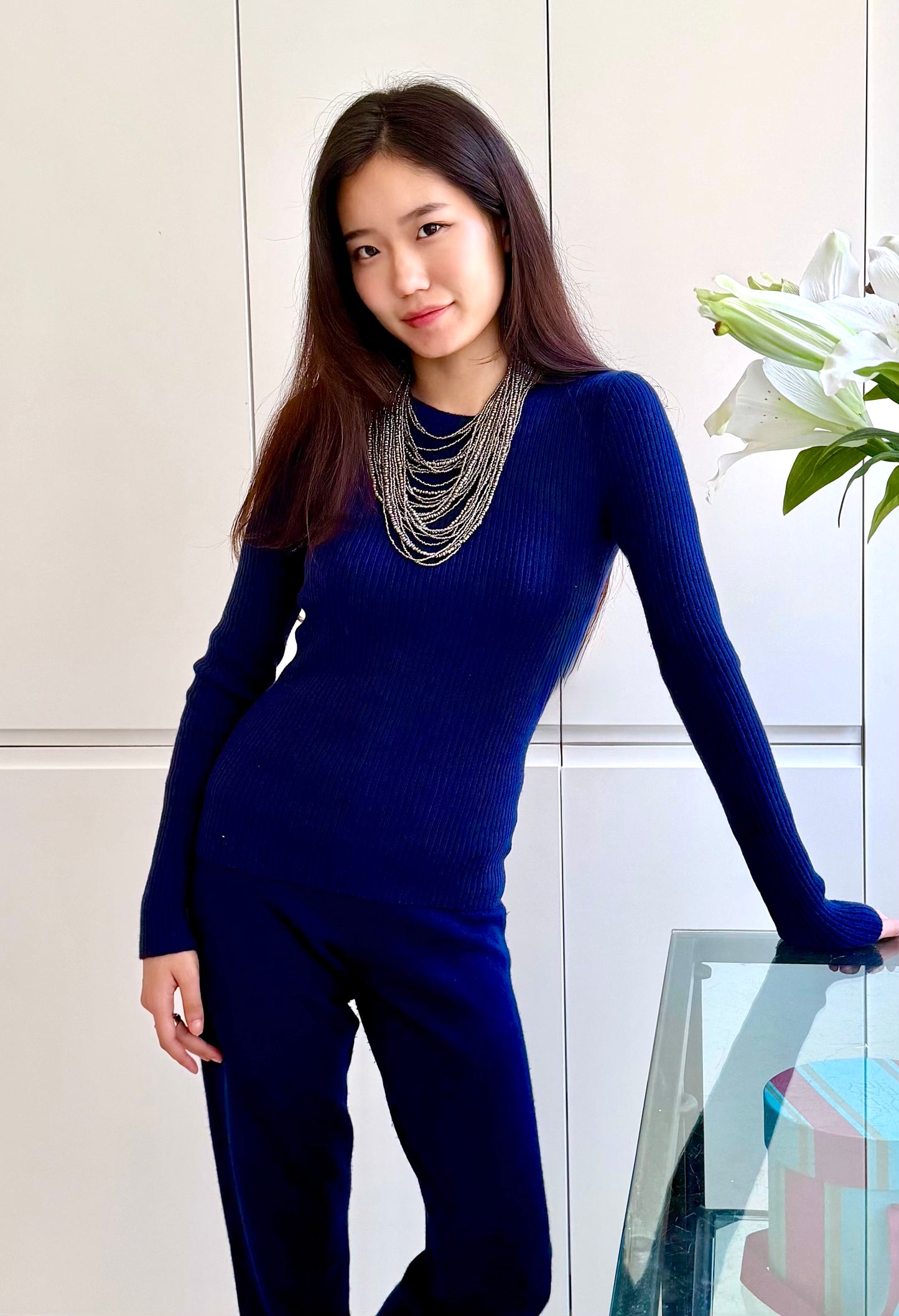 CASHMERE CREW-NECK SWEATER
