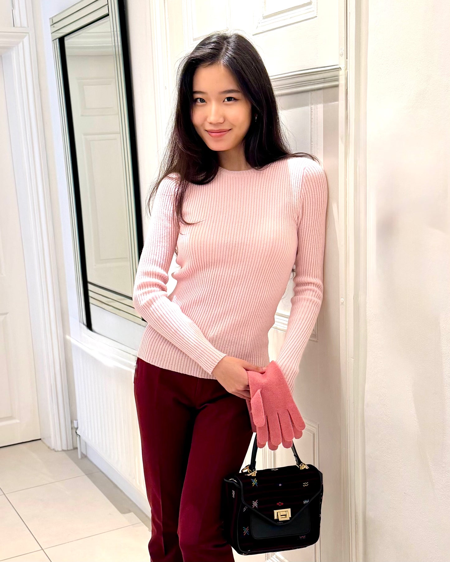 CASHMERE CREW-NECK SWEATER