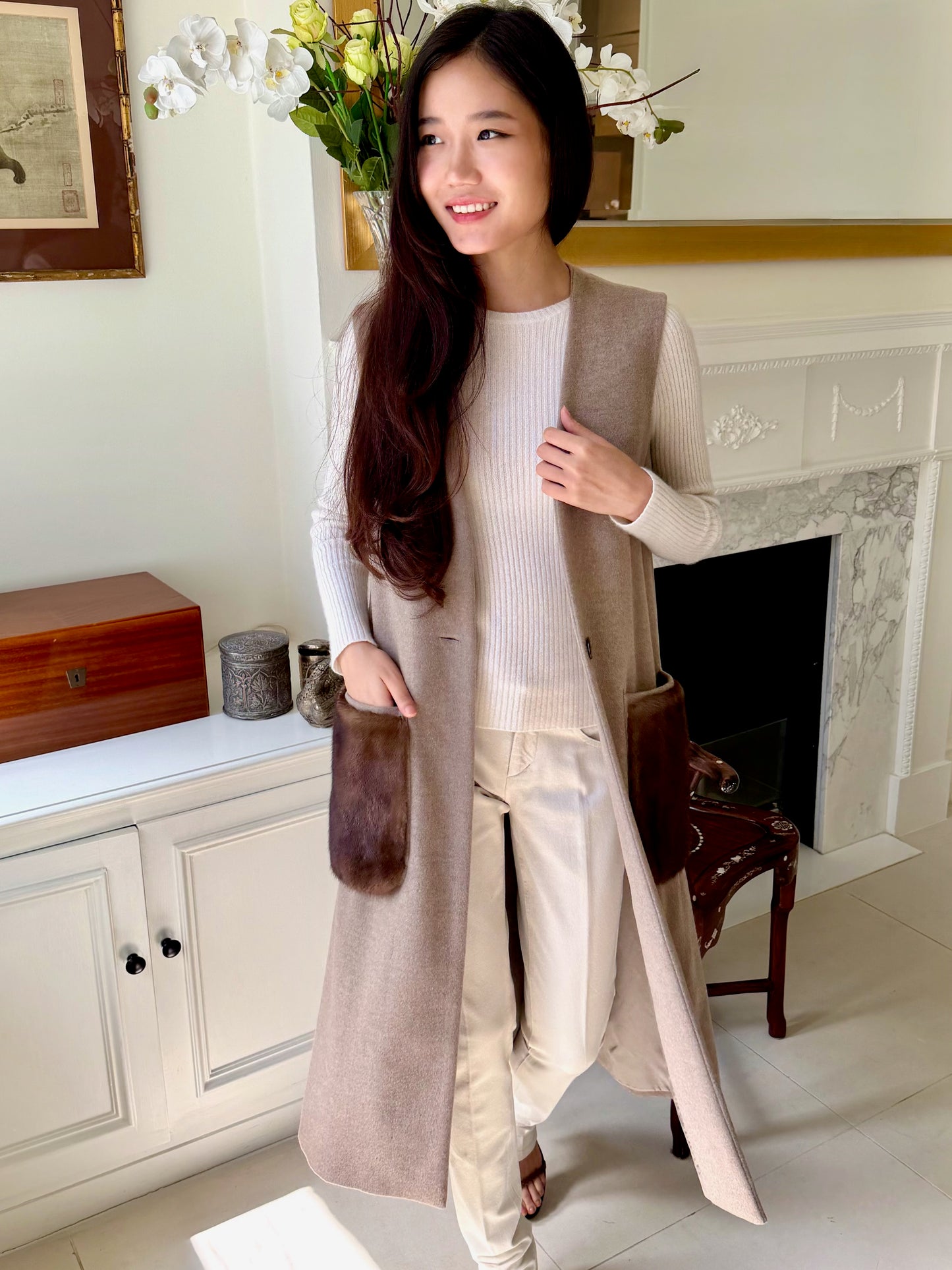 Cashmere Sleeveless Coat